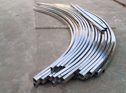 鞍山铝型材拉弯加工：塑造多样金属形态